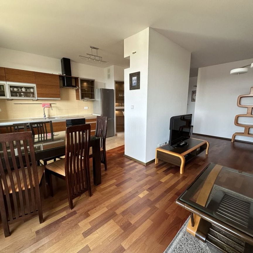 Mieszkanie z pięknym widokiem 60m2 Marina Mokotów 60 m² – zdjęcie 1