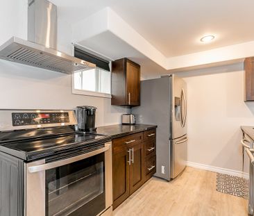 For Lease - 1381 Hunter Street, Innisfil, Ontario - Photo 3