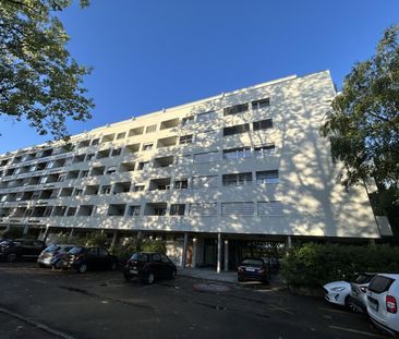 Bel appartement rénové de 4 pièces au 1er étage - Photo 2