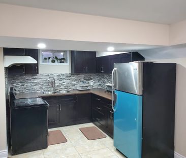 For Lease - 7 Adam Street, Brampton, Ontario - Photo 3