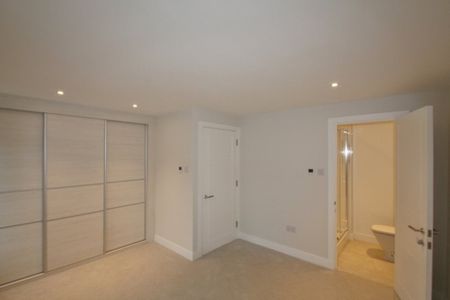 Knapp Road, Cheltenham, GL50 - Photo 2