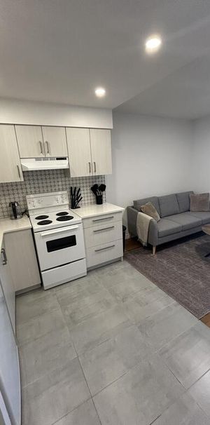 Furnished 2½ – Shaughnessy Village - Photo 1