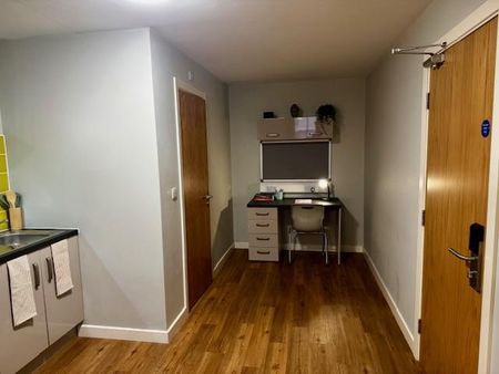 1 bedroom apartment to rent - Photo 4