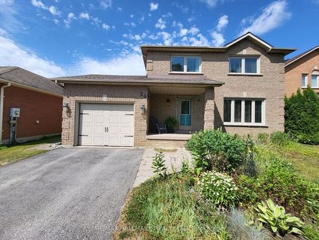 For Lease - 20 Brown Street, Barrie, Ontario - Photo 4