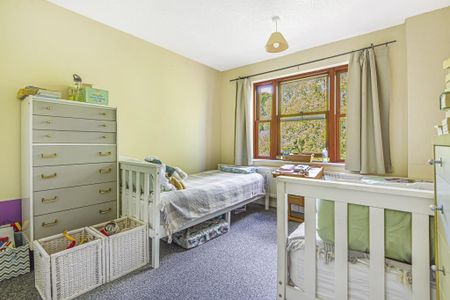 2 bedroom townhouse to rent - Photo 4