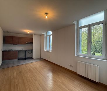 Location Appartement 2 pièces 30m² - Photo 2