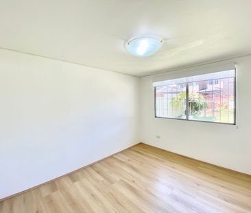 3 Bedroom Home in Quiet Street! - Photo 4