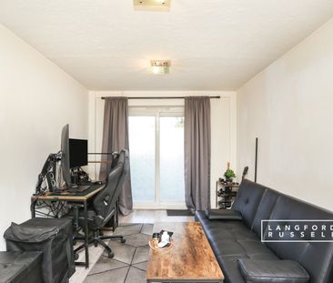 Flat to rent - Station Road, Sidcup, DA15 - Photo 5