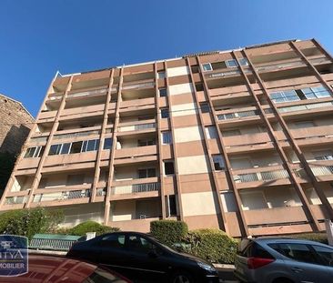 Location Appartement 1 pièce 38m² ST ETIENNE 42000 - Photo 1