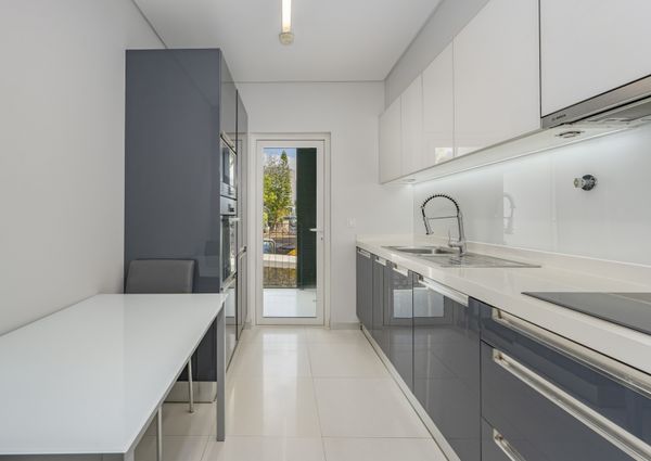 APARTAMENTO 2 QUARTOS | MOBILADO