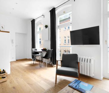 1-room luxury feel-good apartment in the heart of Prenzlauer Berg - Foto 4