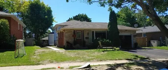 Roslyn 29 | 29 Roslyn Rd, Barrie - Photo 1