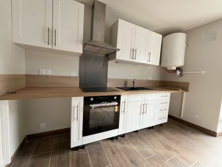 Location Appartement 1 pièce 25m² - Photo 2