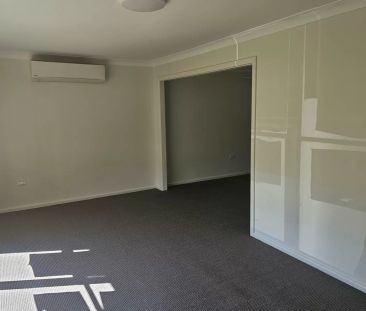 Convenient Location - Photo 2