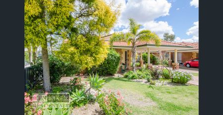 SPACIOUS & FRESH WITH ALL YOU NEED IN A HOME - Photo 3