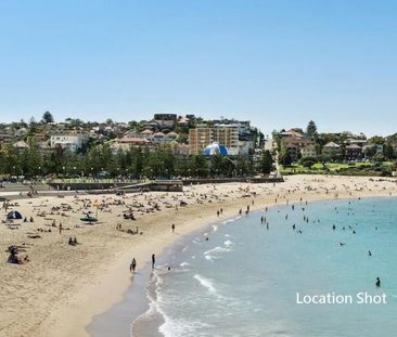 Ultra Luxurious Executive Living In Coastal Location - Photo 1