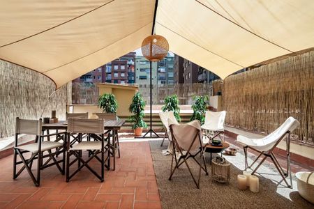 Carrer de Sant Antoni Maria Claret, Barcelona, Catalonia 08037 - Photo 2