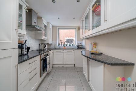 Hendon Lane, . - Photo 4