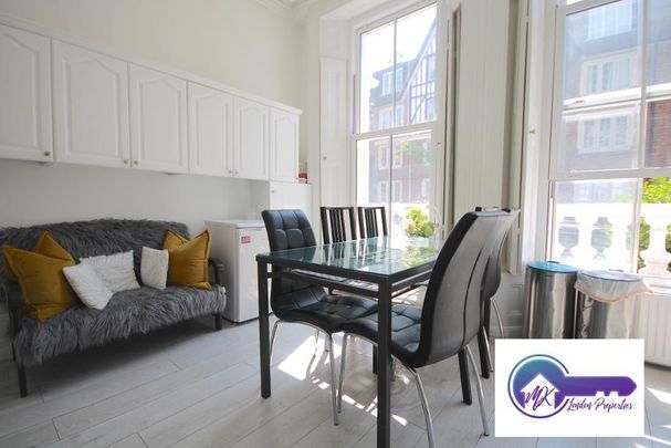 1 Bedroom Room in Flat Share To Rent - Photo 1