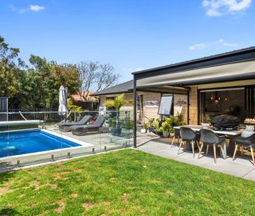 Spacious Oasis with Pool! - Photo 5