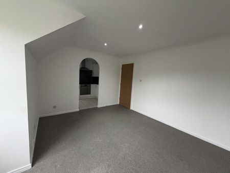 2 bedroom apartment to rent - Photo 2