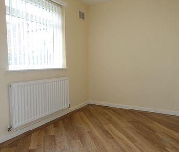 2 bedroom House To Let - Photo 3