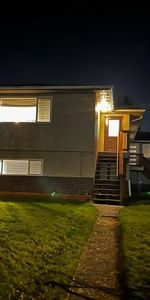 3 Bed, 1 Bath Duplex - Photo 4