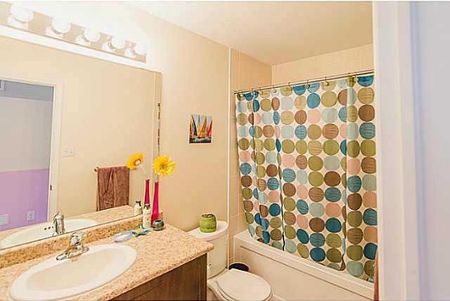 For Lease - 80 Bisset Avenue, Brantford, Ontario - Photo 3