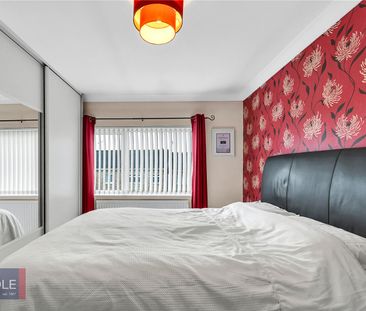 Rodborough Way, - Photo 3
