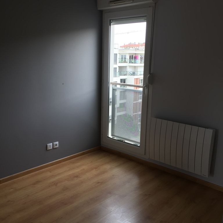 APPARTEMENT, - Photo 1
