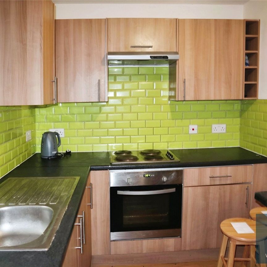 Fenton Road, Lockwood, Huddersfield, HD1 - Photo 1