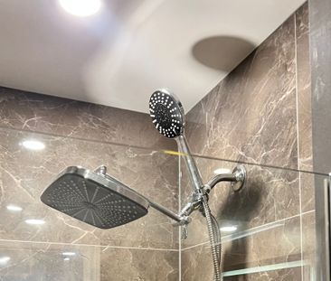 For Lease - 18 Macbride Crescent, Vaughan, Ontario - Photo 2