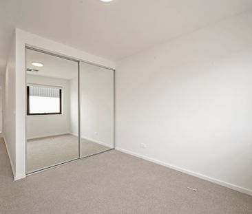 Townhouse in Coombs! - Photo 6