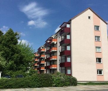 Schöne Wohnung 2-Zimmer-Wohnung mit Balkon - Photo 1