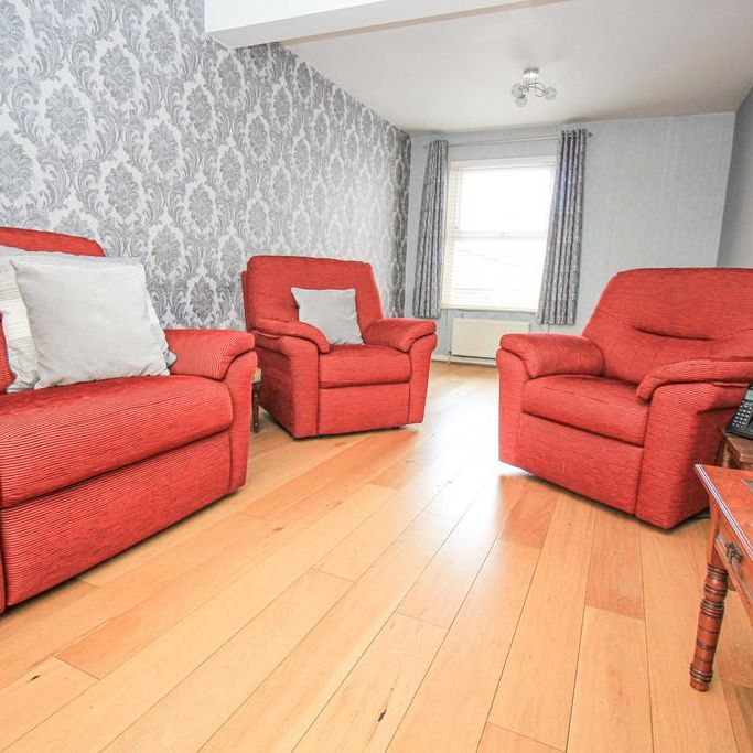 2 bedroom terraced house to rent - Photo 1