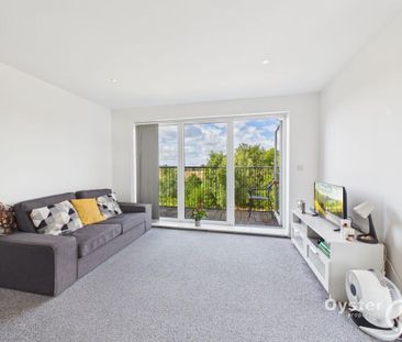 3 bedroom flat to rent - Photo 4