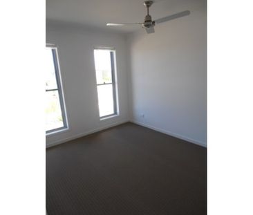 1/1 Warilla View, Blacks Beach - Photo 4