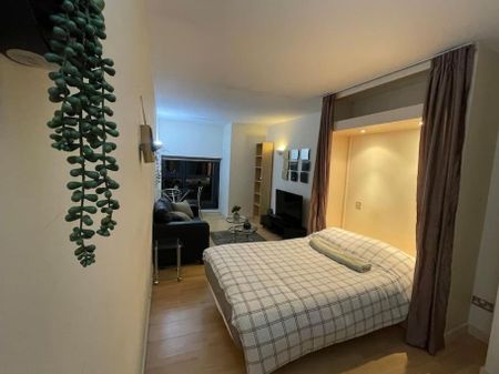 1 bedroom flat to rent - Photo 2