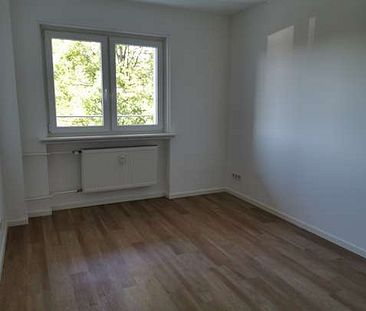 Wohnen am Tiergarten: Attraktive 2-Zimmer Wohnung mit Balkon in Kirchrode - Photo 2