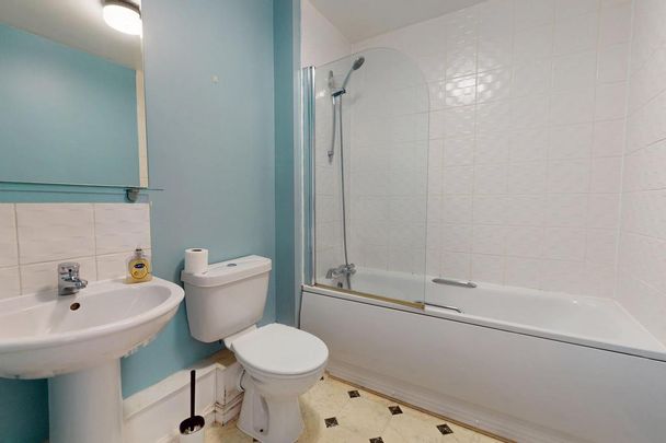 2 bedroom apartment to rent - Photo 1