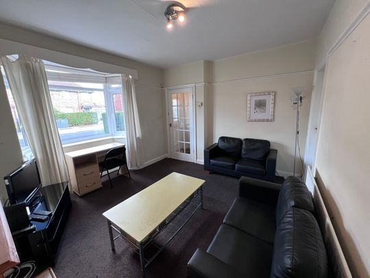 Wilberforce Avenue, Burton Stone Lane - P1051 - Photo 1