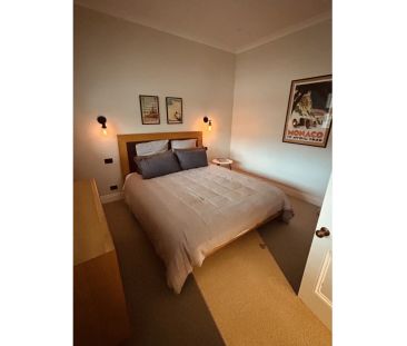 Two bedrooms plus media room in a prime Newtown location - Photo 5