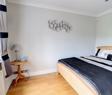 4 bedroom bungalow to rent - Photo 4