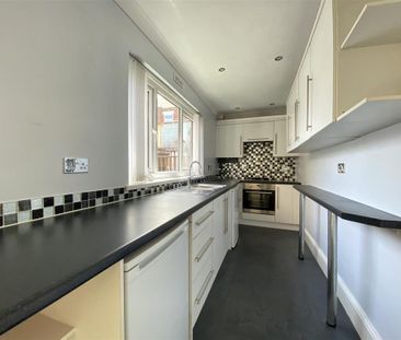 2 bedroom terraced house to rent - Photo 6