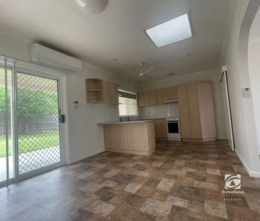 RELAXED LAKESIDE LIVING MADE EASY - Photo 4