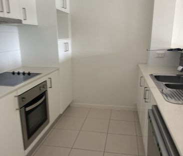 Indooroopilly - Photo 4