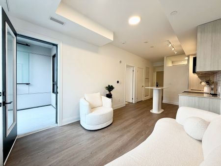 For Lease - 3250 Carding Mill Trail Unit# 425, Oakville, Ontario - Photo 5