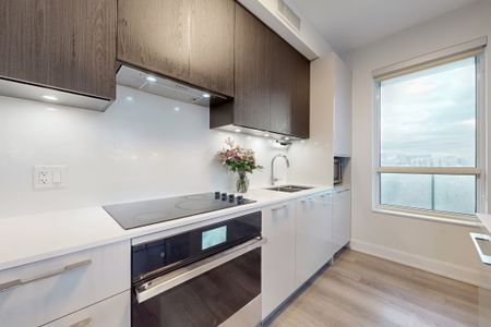 For Lease - 18 Water Walk Drive Unit# 1005, Markham, Ontario - Photo 5