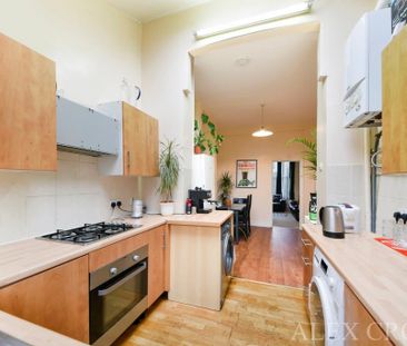 5 bedroom terraced house to rent - Photo 6