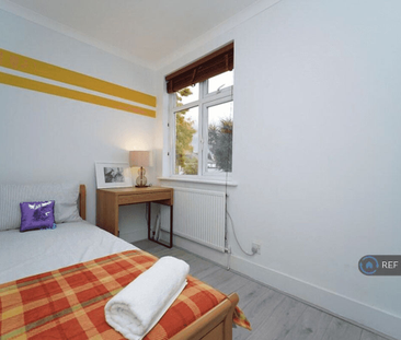 Hersham, Walton-On-Thames, KT12 - Photo 6